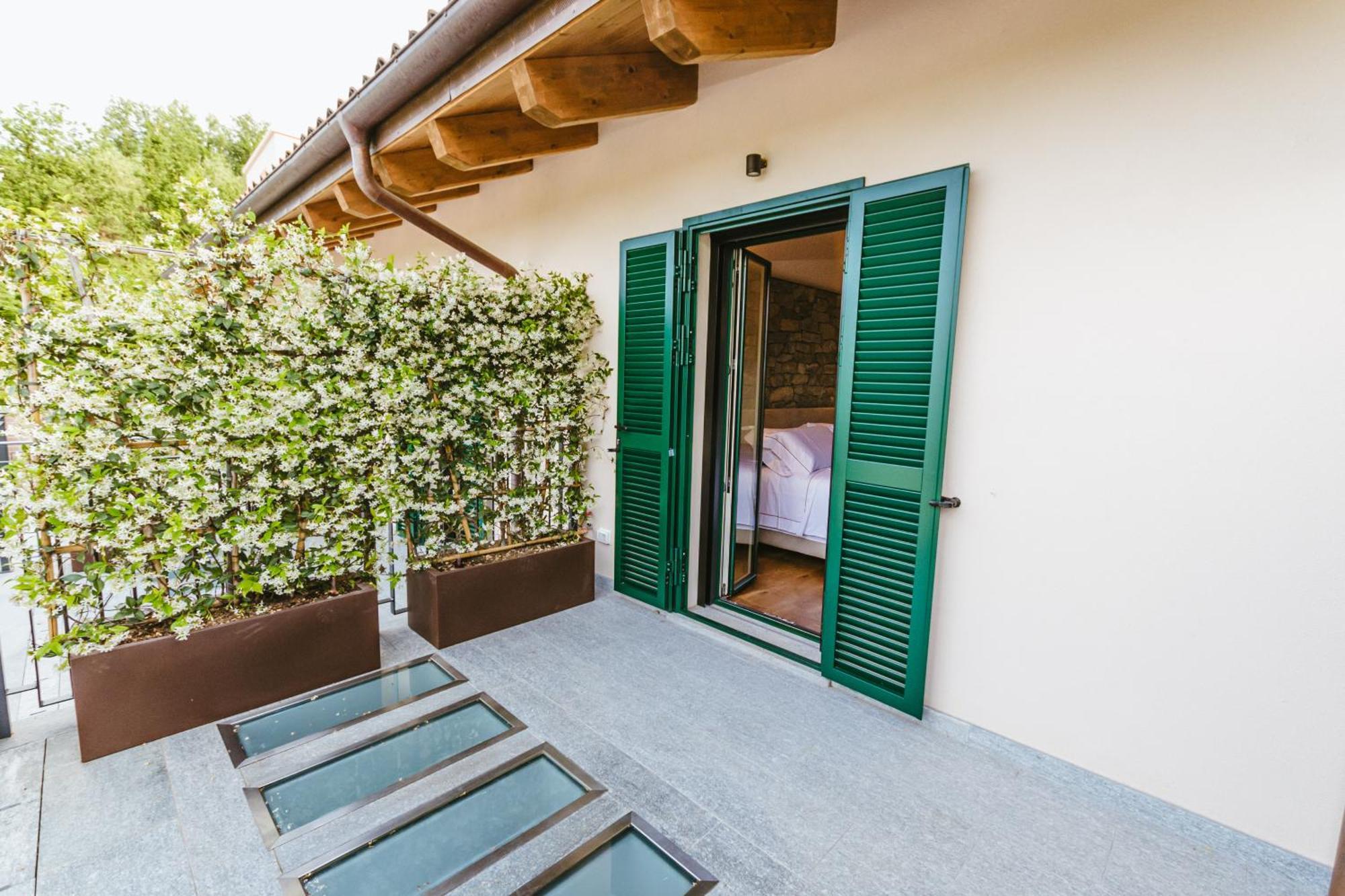 Garesio Wine Resort Serralunga d'Alba Buitenkant foto
