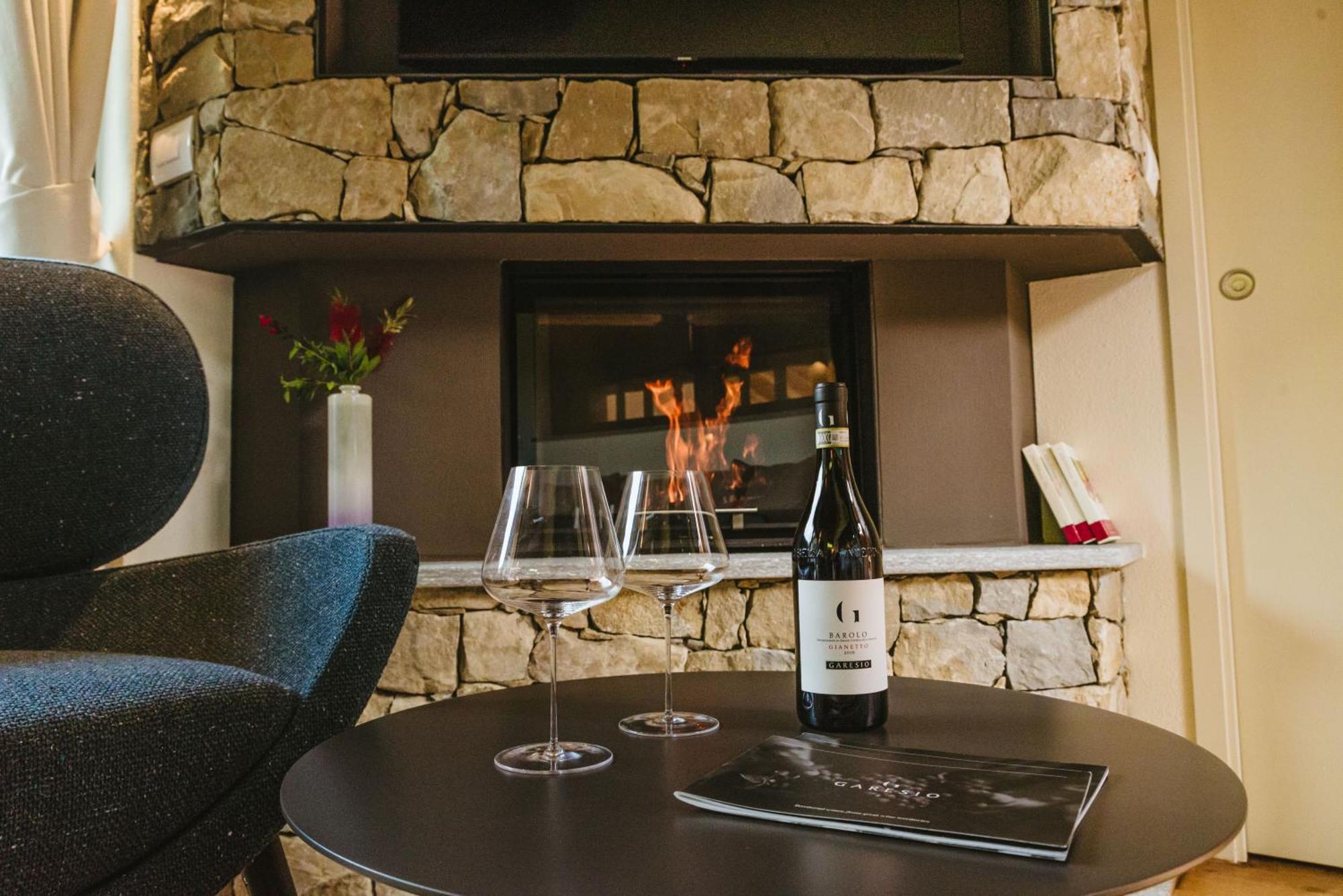 Garesio Wine Resort Serralunga d'Alba Buitenkant foto