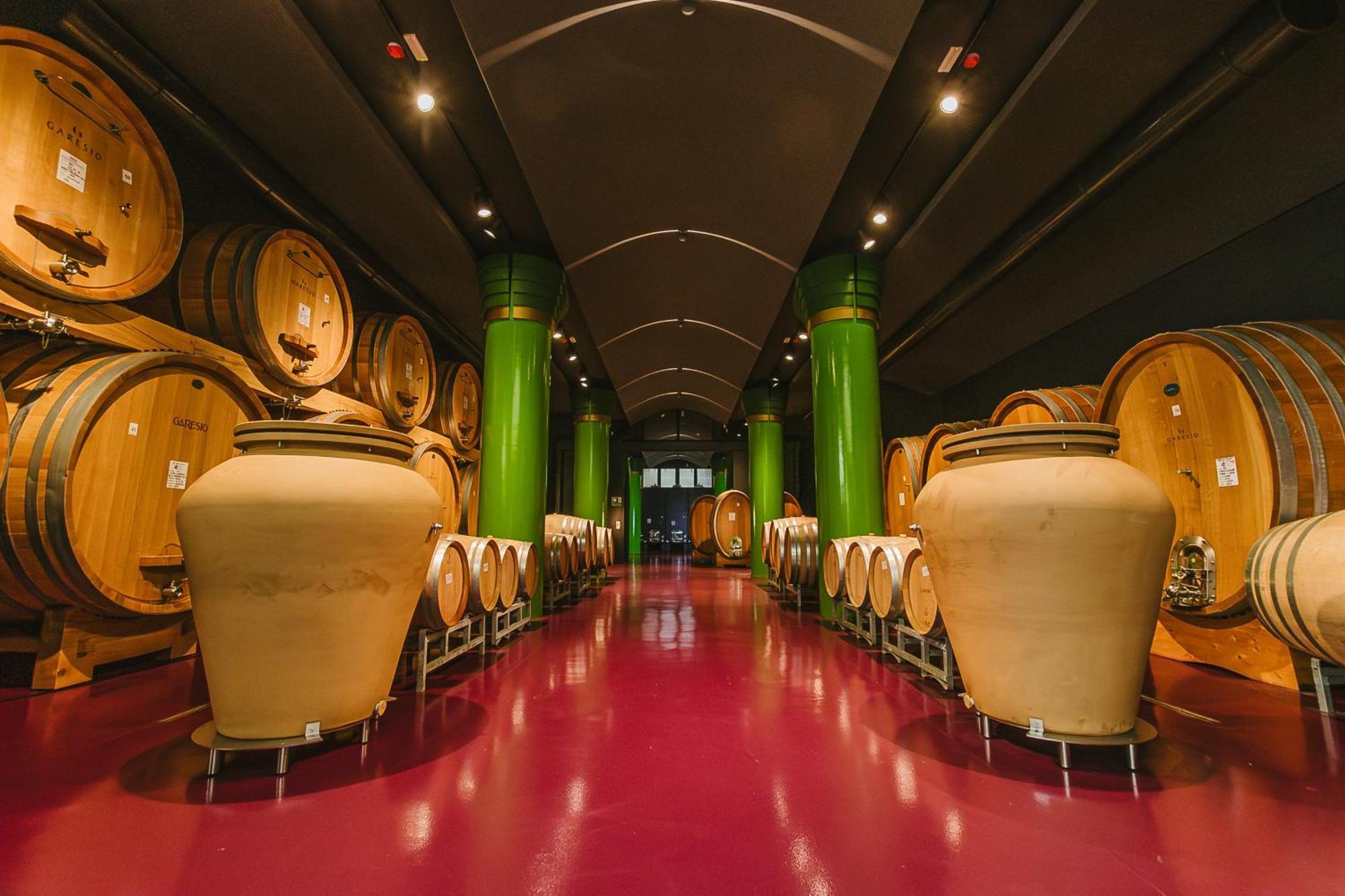 Garesio Wine Resort Serralunga d'Alba Buitenkant foto